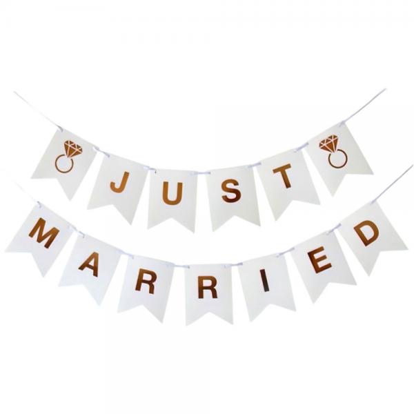 Just Married DIY Flagguirlande