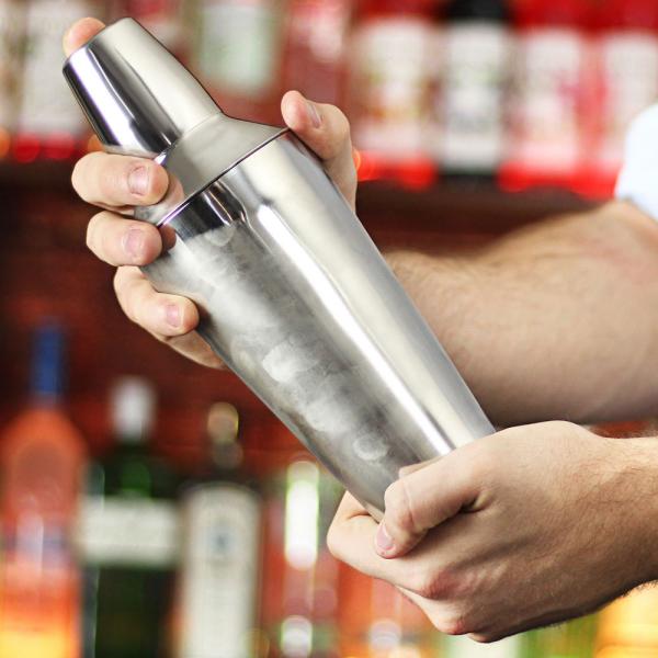Manhattan Cocktail Shaker Kit