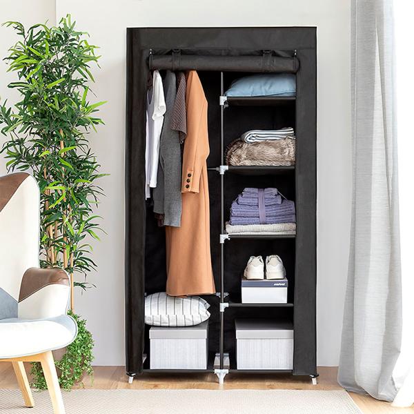 Stof Garderobe