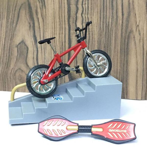 Fingercykel & Skateboard med Tilbehør