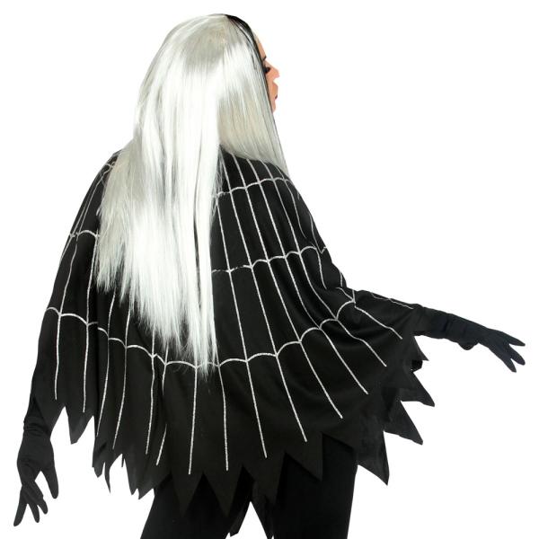 Spindelvæv med Edderkop Poncho