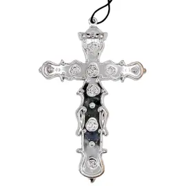 Halsk&aelig;de med S&oslash;lvfarvet Kors