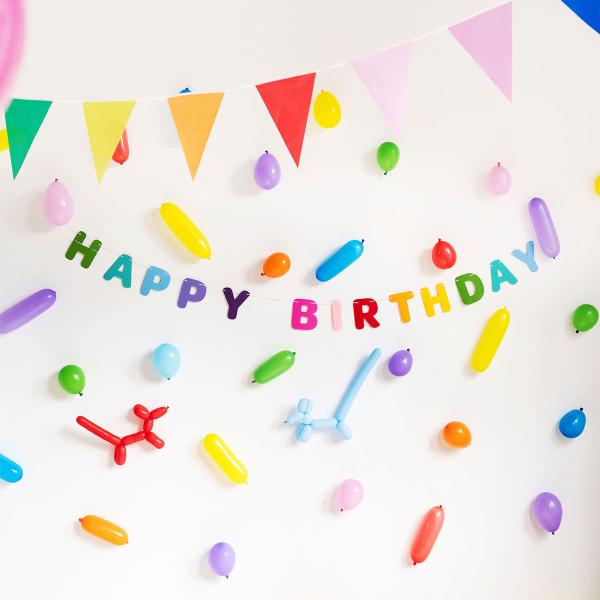 Bogstavguirlande Happy Birthday i Filt 4 m