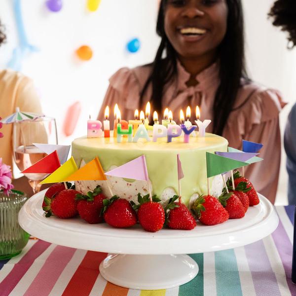 Bogstavlys Happy Birthday Stripetastic