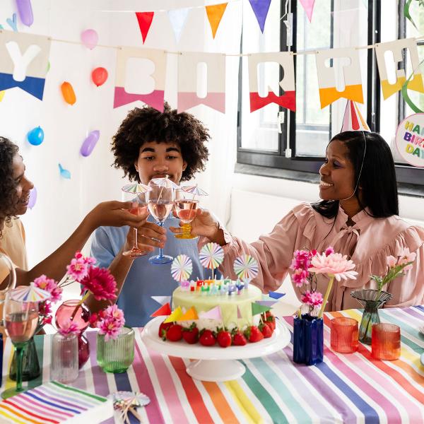 Bogstavlys Happy Birthday Stripetastic