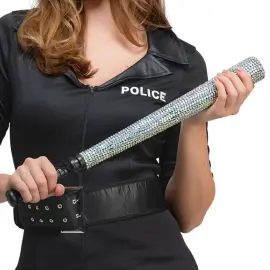 Politibat med Strass