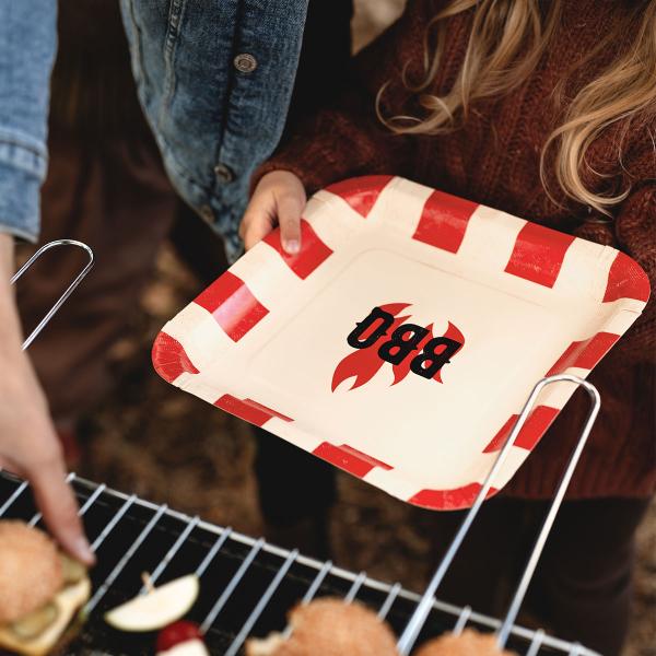 Kvadratiske Paptallerkener BBQ 6-pak
